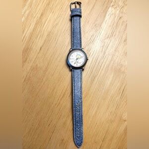 Armitron Tweety Bird Watch Water Resist 1998 Warner Bros Women NEEDS BATTERY VTG